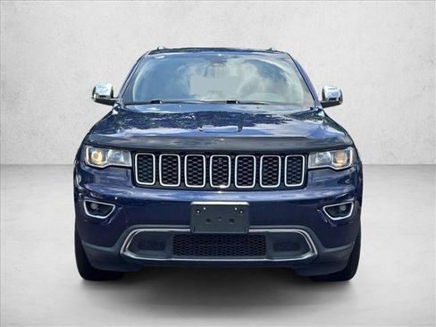Used 2017 Jeep Grand Cherokee Limited AWD/4WD image 2
