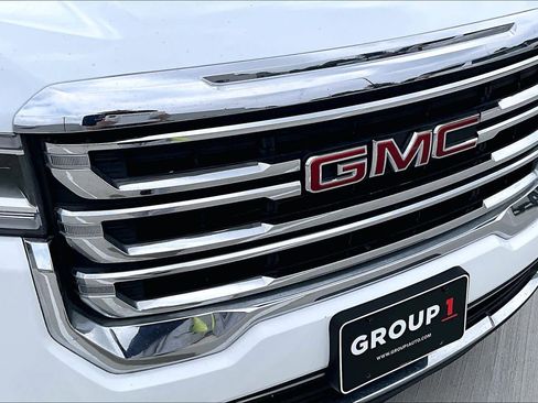 Certified 2023 GMC Acadia SLT AWD/4WD image 56