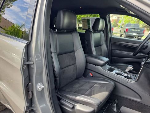 Used 2021 Jeep Grand Cherokee Laredo X AWD/4WD image 24