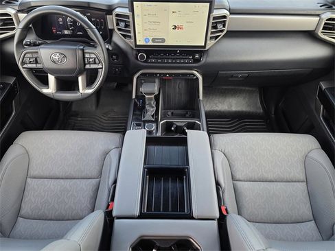 Used 2025 Toyota Tundra Limited image 20
