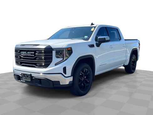 Used 2022 GMC Sierra 1500 SLE AWD/4WD image 1