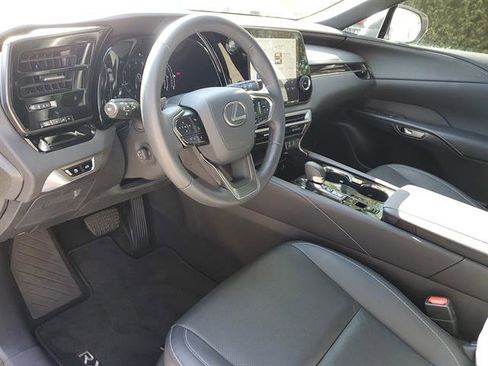 Used 2024 Lexus RX 350 FWD image 39