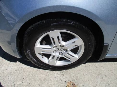 Used 2013 Honda Odyssey Touring image 9