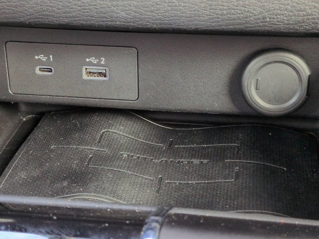 Used 2023 Mitsubishi Outlander SE AWD/4WD image 23