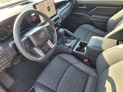 Used 2026 Toyota Tacoma TRD Off-Road w/ TRD Off Road Premium Package AWD/4WD image 10