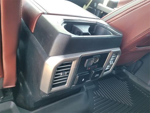 Used 2018 Ford F150 Platinum w/ Equipment Group 701A Luxury image 7