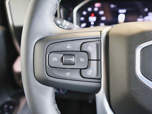 New 2026 GMC Sierra 1500 Elevation image 17