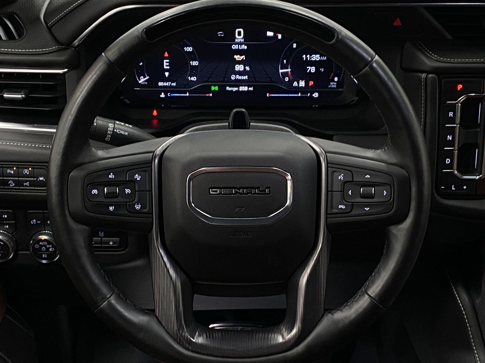 Used 2023 GMC Yukon Denali Ultimate AWD/4WD image 16