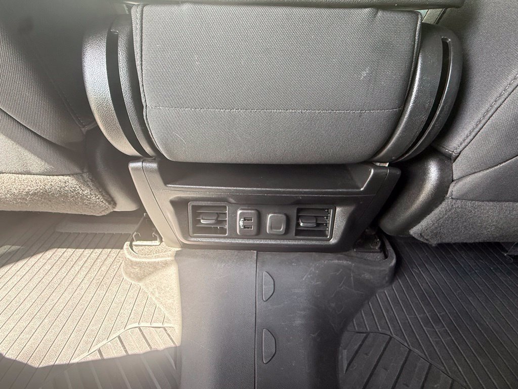 Used 2023 Chevrolet Silverado 2500 LT w/ Convenience Package AWD/4WD image 21