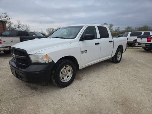Used 2015 RAM 1500 Tradesman w/ Popular Equipment Group RWD image 4