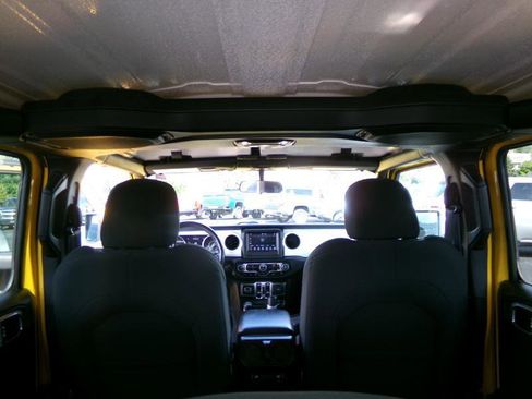 Used 2021 Jeep Wrangler Unlimited Sport AWD/4WD image 41