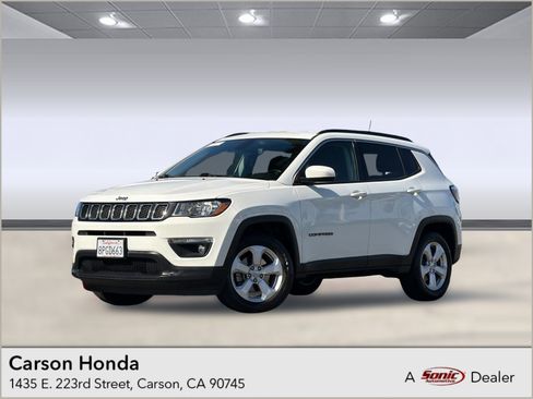 Used 2020 Jeep Compass Latitude image 1
