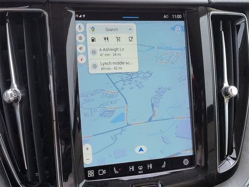 Used 2023 Volvo XC60 B5 Ultimate image 31