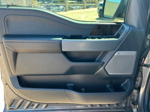 Used 2023 Ford F150 Lariat w/ FX4 Off-Road Package AWD/4WD image 15
