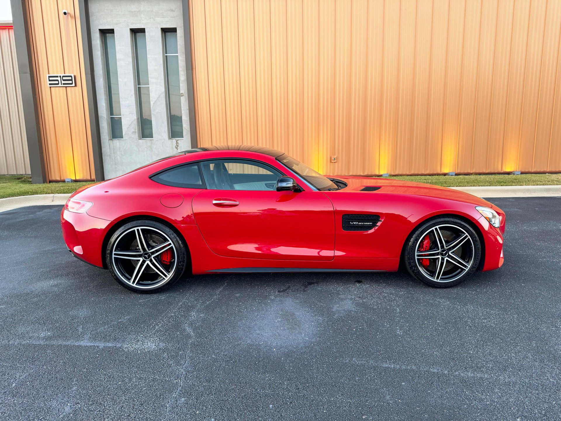 Used 2018 Mercedes-Benz AMG GT C image 7