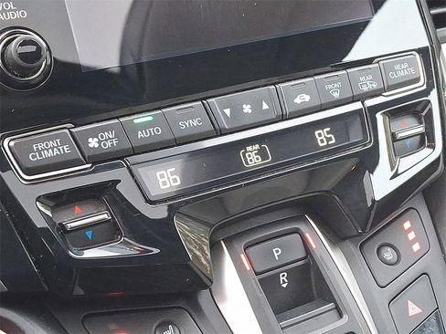 Used 2023 Honda Odyssey EX-L image 16