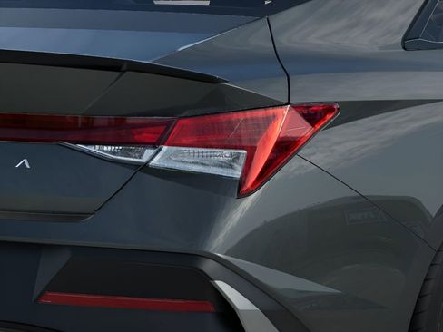 New 2026 Hyundai Elantra SEL Sport Premium FWD image 10
