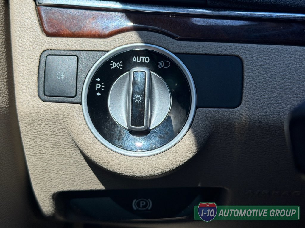 Used 2012 Mercedes-Benz E 550 Cabriolet image 23
