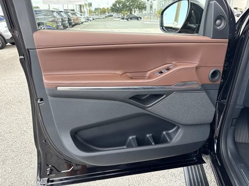 New 2026 Lincoln Navigator L Reserve AWD/4WD image 20