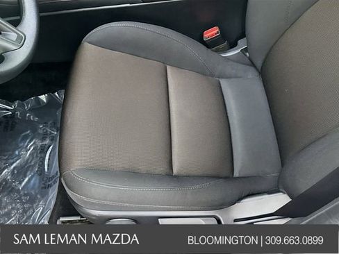 Used 2024 MAZDA MAZDA3 s image 18