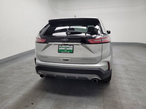 Used 2019 Ford Edge Titanium w/ Equipment Group 301A FWD image 7
