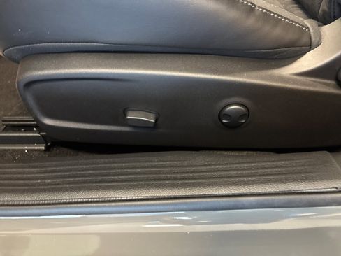 Used 2023 Dodge Challenger R/T Scat Pack w/ T/A Package image 18