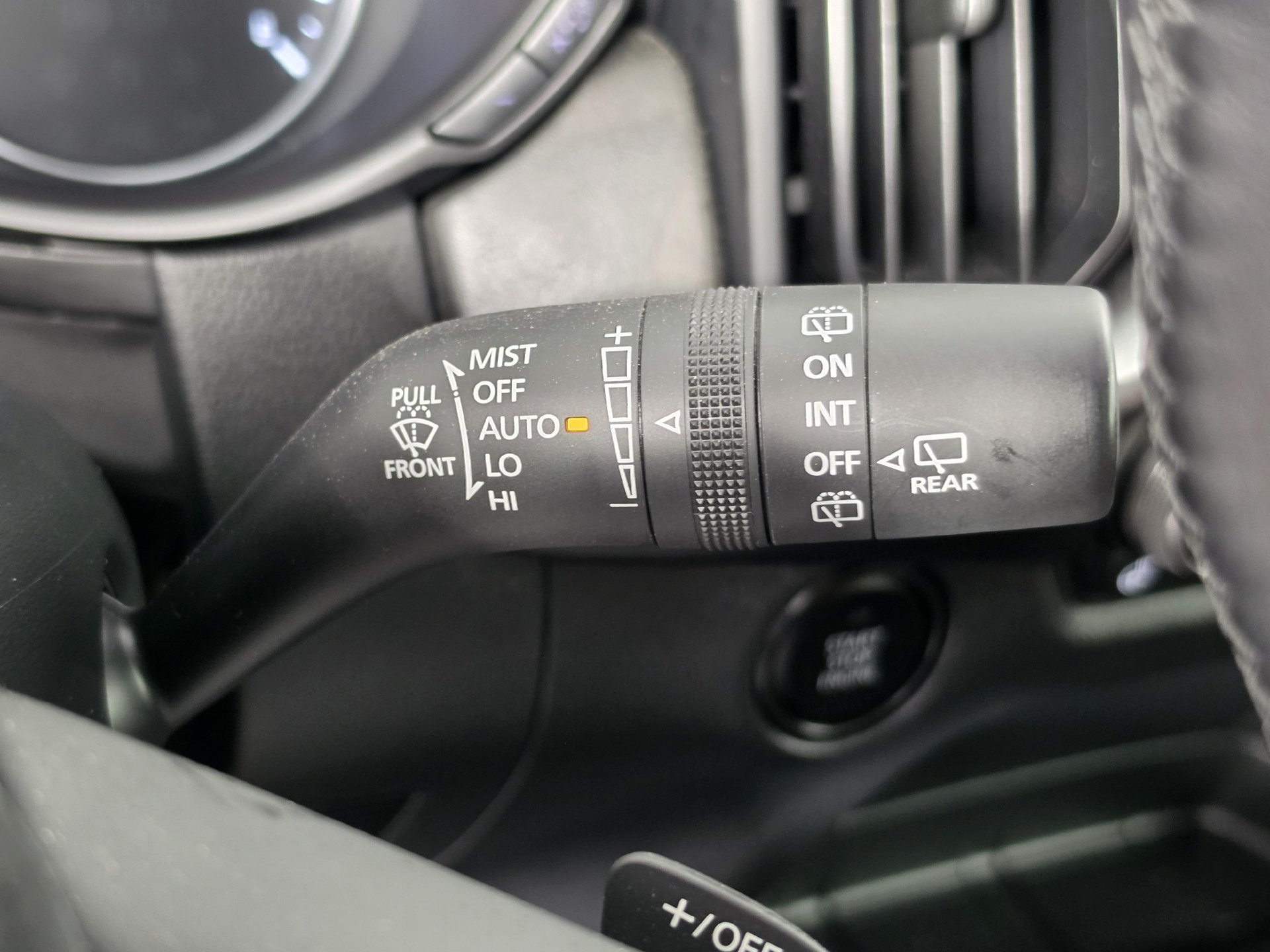 Used 2025 MAZDA CX-50 AWD 2.5 Turbo w/ Weather Package image 10