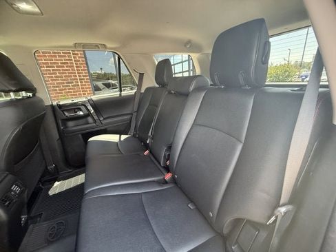 Used 2023 Toyota 4Runner TRD Off-Road Premium w/ Moonroof Package AWD/4WD image 15