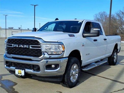 Used 2024 RAM 3500 Big Horn image 2