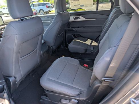 New 2026 Ford Explorer Active AWD/4WD image 10