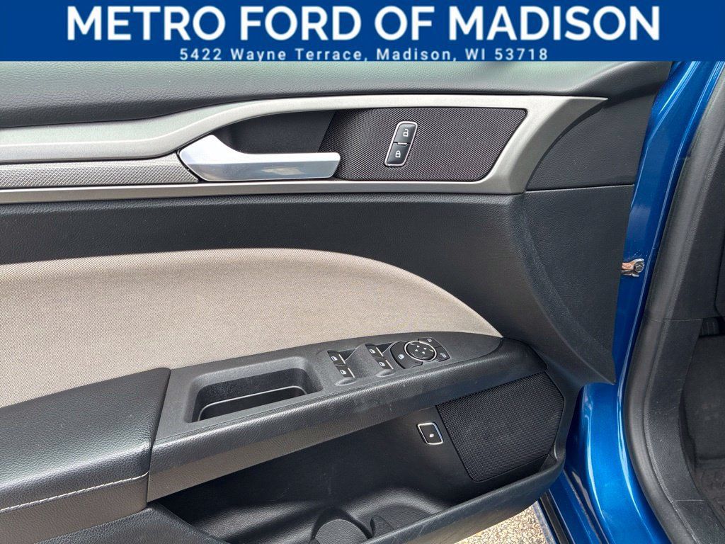 Used 2018 Ford Fusion S FWD image 10