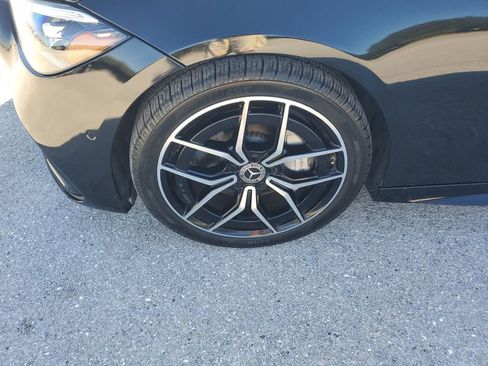 Used 2022 Mercedes-Benz C 300 Sedan w/ Pinnacle Trim Package image 17