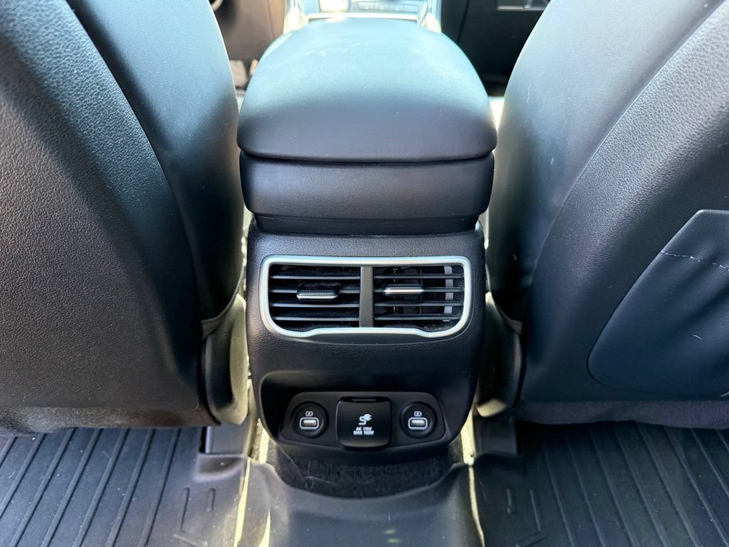 Used 2022 Hyundai Santa Fe Calligraphy AWD/4WD image 29