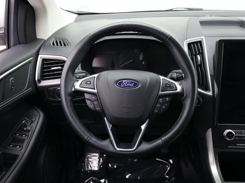 Used 2024 Ford Edge SEL AWD/4WD image 29
