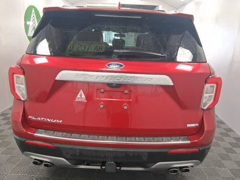 Used 2020 Ford Explorer Platinum w/ Premium Technology Package AWD/4WD image 5