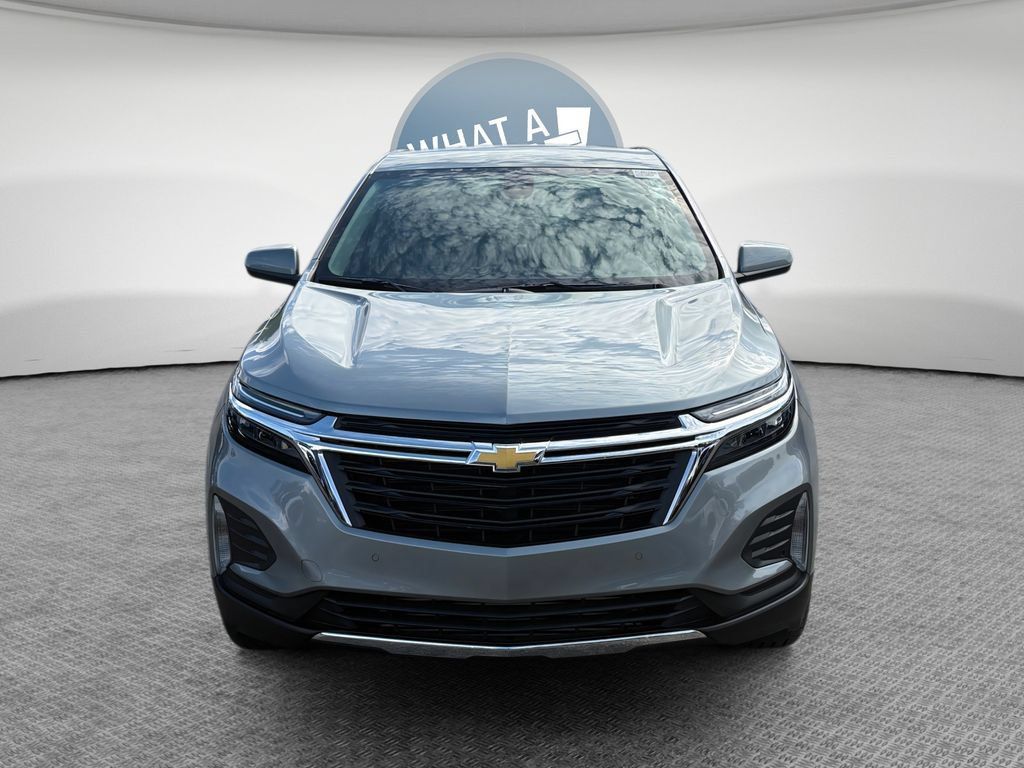 Used 2024 Chevrolet Equinox LT w/ LPO, Floor Liner Package AWD/4WD image 9
