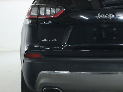 Used 2019 Jeep Cherokee Limited AWD/4WD image 45
