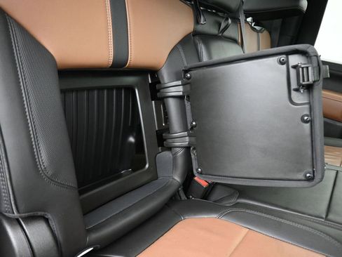 Used 2022 Chevrolet Silverado 2500 High Country w/ Safety Package II image 52