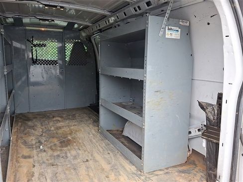 Used 2020 Chevrolet Express 2500 w/ Driver Convenience Package image 5