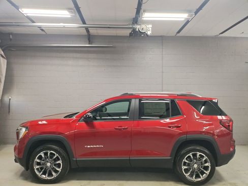 New 2026 GMC Terrain Elevation w/ Elevation Premium Package image 17