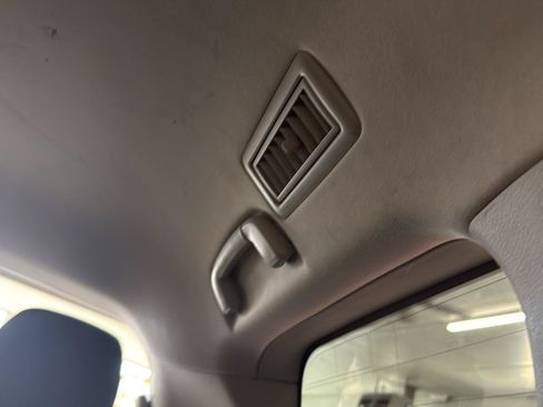 Used 2013 Toyota Land Cruiser AWD/4WD image 42