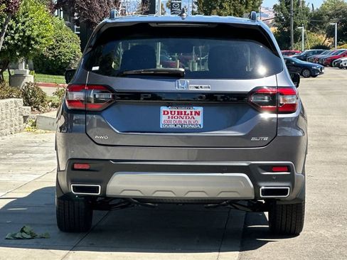 New 2025 Honda Pilot Elite image 5