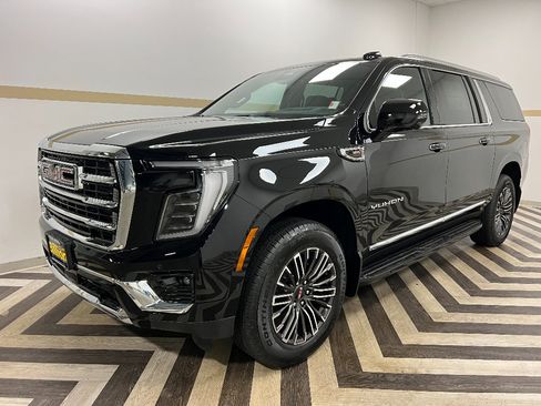 New 2026 GMC Yukon XL Elevation w/ Elevation Premium Package AWD/4WD image 1