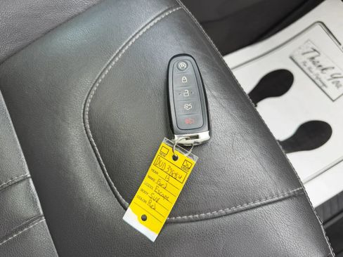 Used 2013 Ford Escape Titanium w/ Parking Technology Pkg AWD/4WD image 29