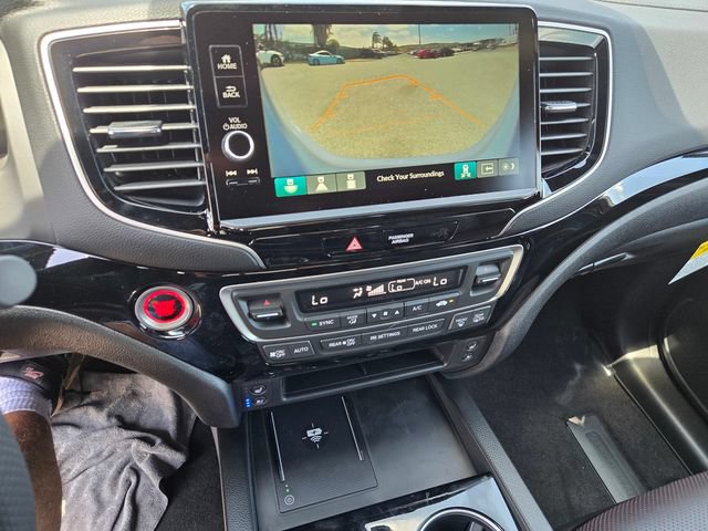 New 2026 Honda Ridgeline Black Edition image 10