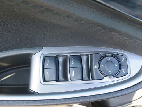 Used 2025 Chevrolet Malibu LT FWD image 10