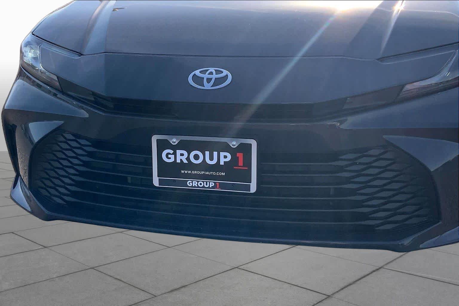 Used 2025 Toyota Camry LE FWD image 30