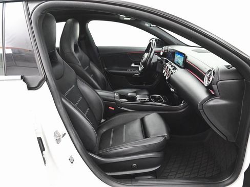 Used 2023 Mercedes-Benz CLA 250 4MATIC w/ AMG Line image 44