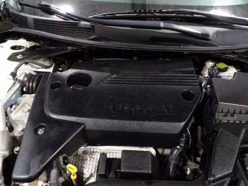 Used 2017 Nissan Altima 2.5 S w/ Power Driver Seat Package FWD image 15