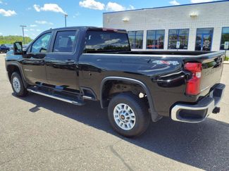 Used 2023 Chevrolet Silverado 2500 LT AWD/4WD video 3